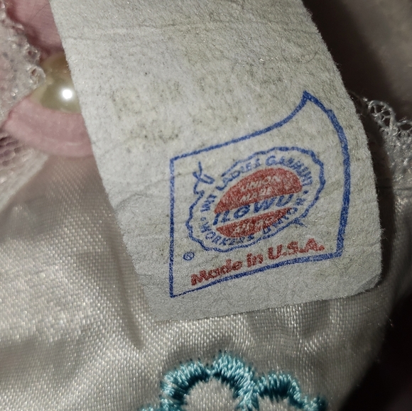 Vtg Pink Maxi Nightgown Size Small Puff Sleeve Lace Quilted Pearl Button Modest - Picture 9 of 13